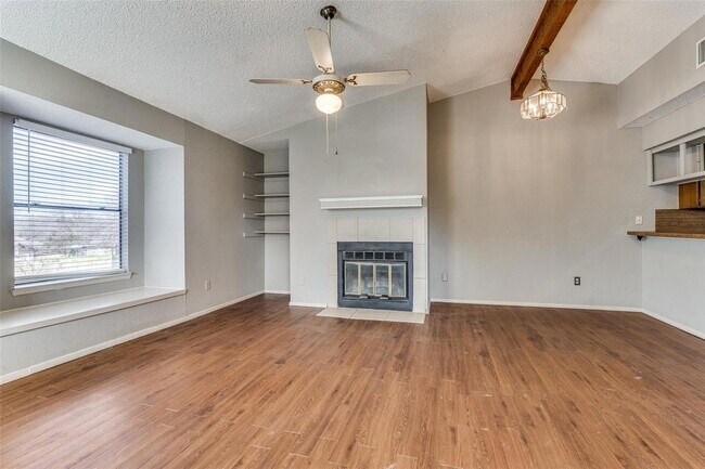 Building Photo - 5303 Indio Cove