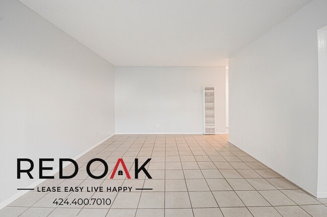 Building Photo - 9254 Palm St