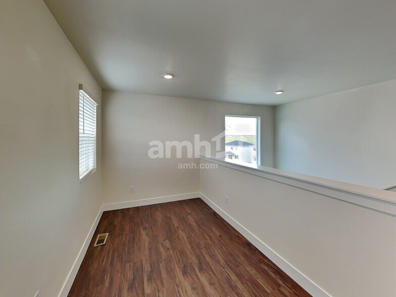 Building Photo - 3965 Patterdale Pl