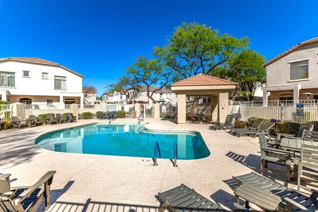 Building Photo - 2150 E Bell Rd