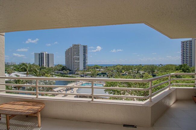 Building Photo - 4101 N Ocean Blvd