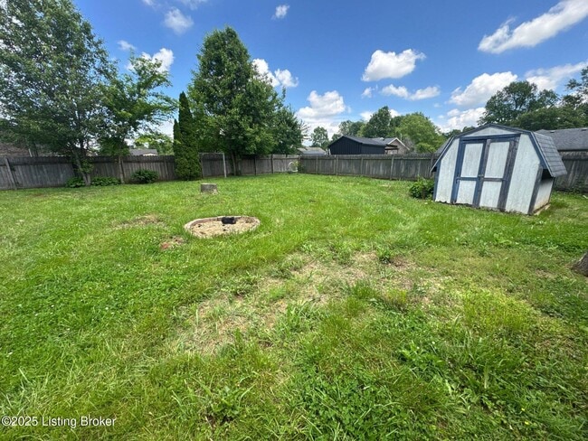 Building Photo - 123 Purcell Ave