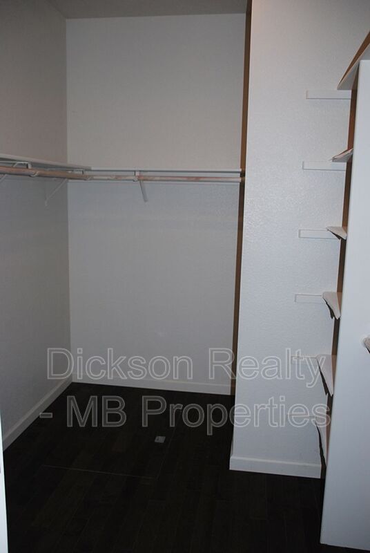 Building Photo - 4550 Lynnfield Ct