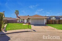 Building Photo - 125 Hibiscus Ct