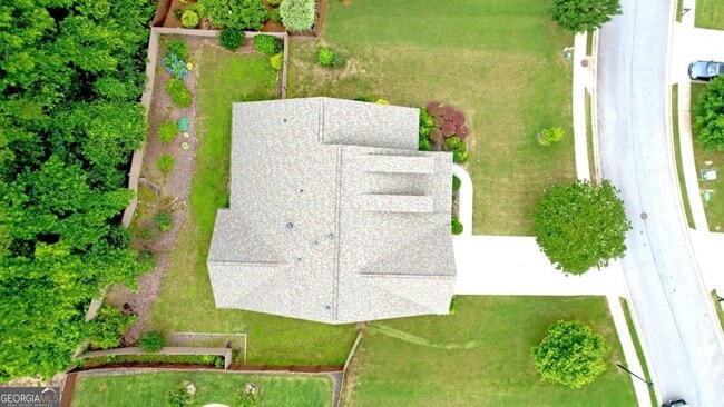 Building Photo - 3731 Ivy Lawn Dr NE