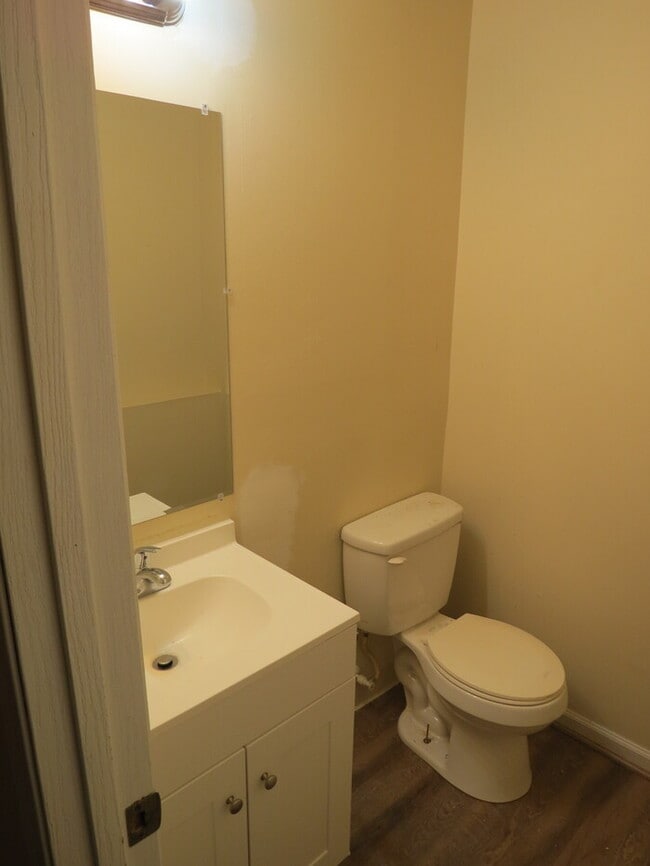 Building Photo - 1091 Rendezvous Ln