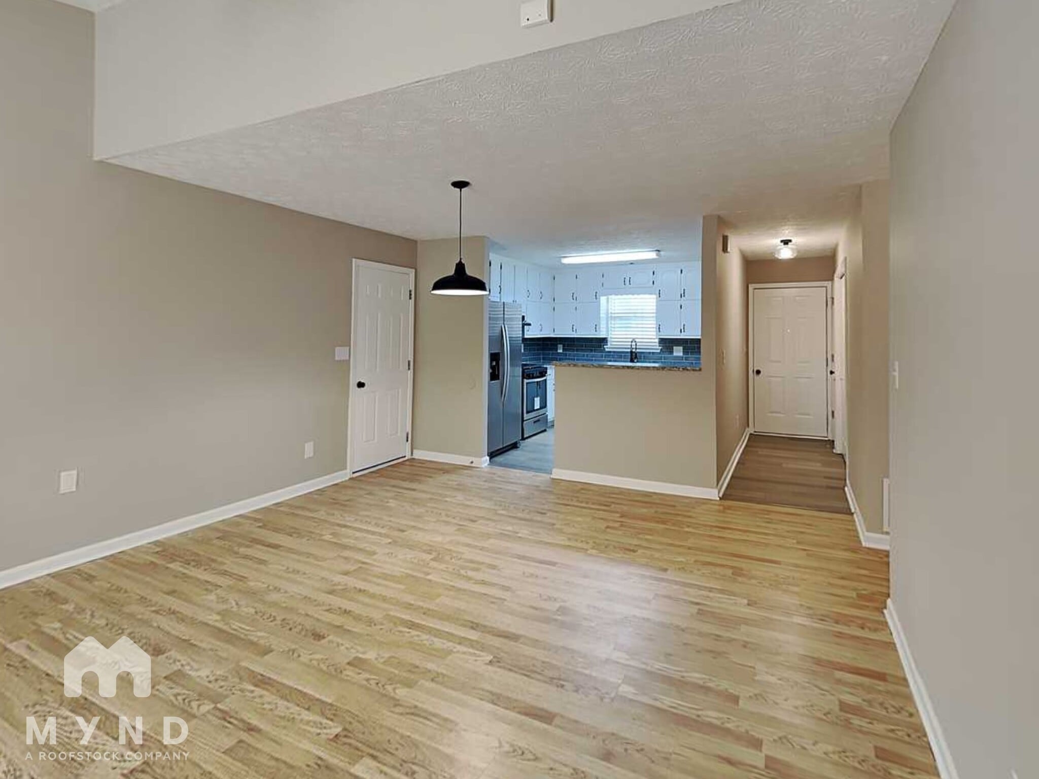 Building Photo - 134 Oak Cir S