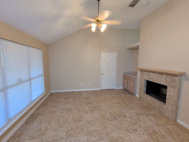 Building Photo - 4819 Brady Ct
