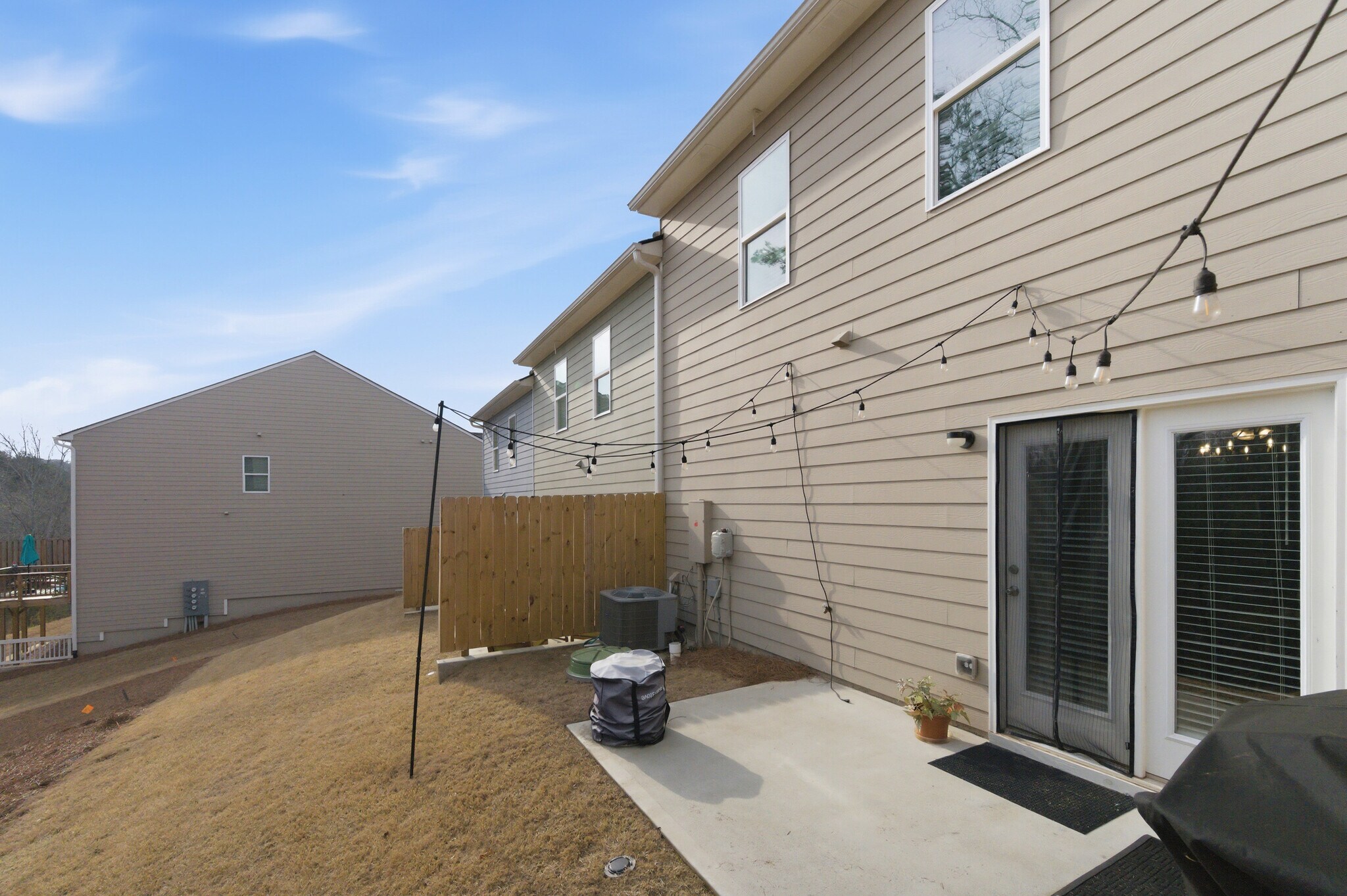 Building Photo - 503 Stoneybrook Dr