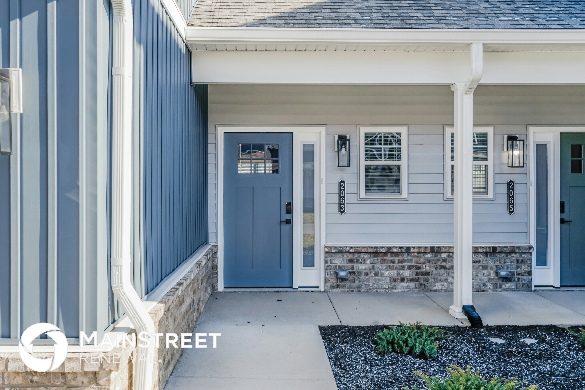 Building Photo - 2063 N Sarah Dr