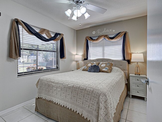 Building Photo - 2BD/2BA/1CG in Vivienda West - a 55+Community