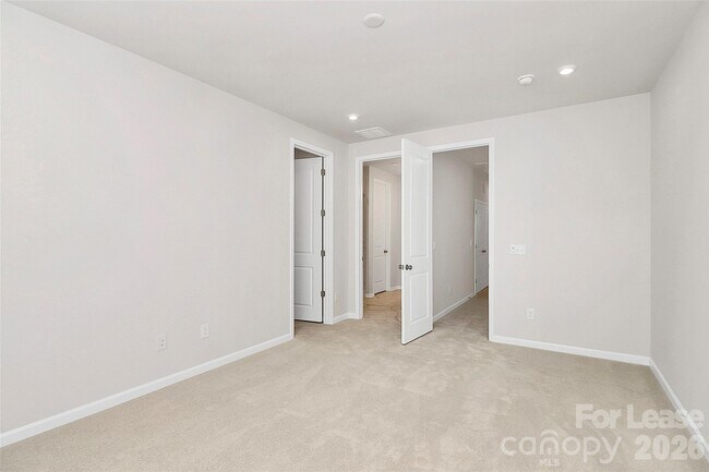 Building Photo - 2153 Endeavor Run