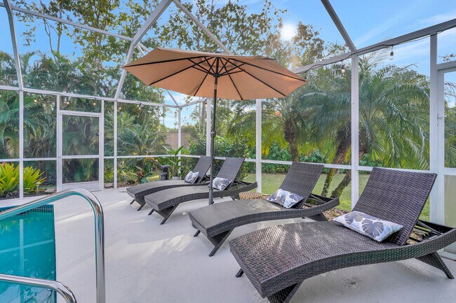 Building Photo - 6726 Sloane Pl