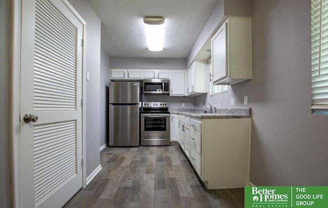 Primary Photo - 4859 S 132nd Ave