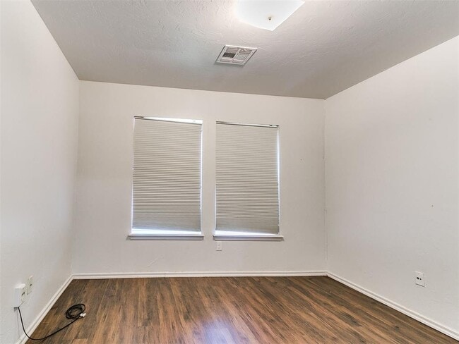 Building Photo - 18100 Calle Way