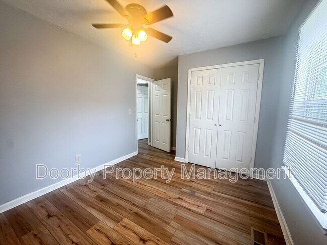 Building Photo - 1109 Arcadia Ave