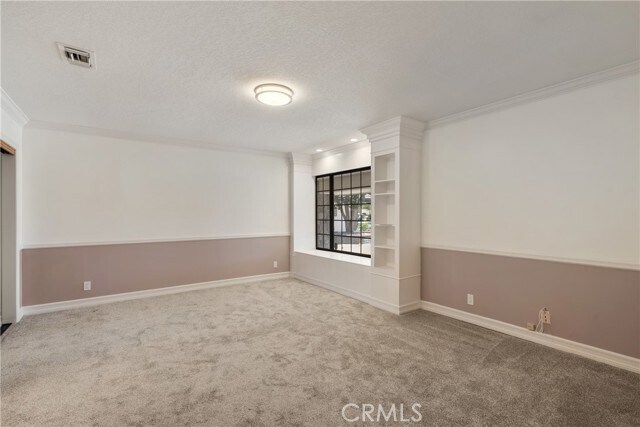 Building Photo - 249 Independence Dr