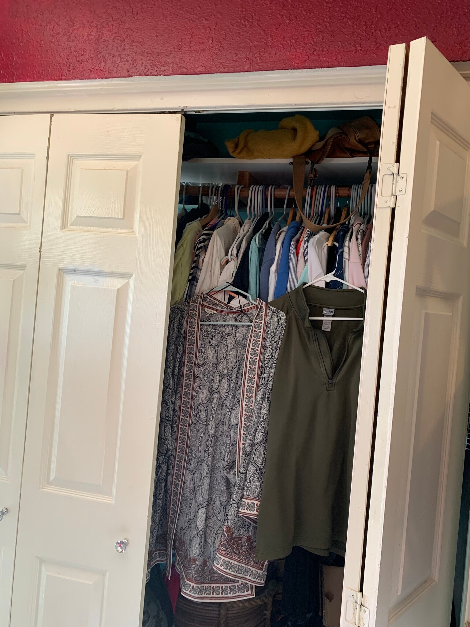 Building Photo - 3900 Seven Hills Rd