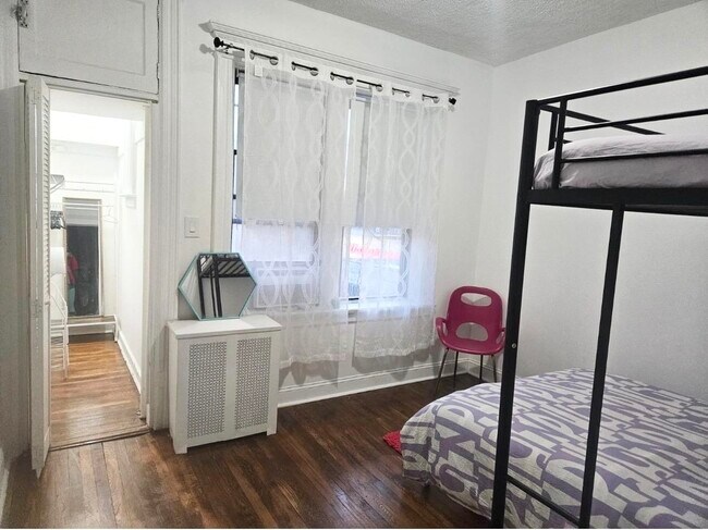 Building Photo - 203 Harrison Ave