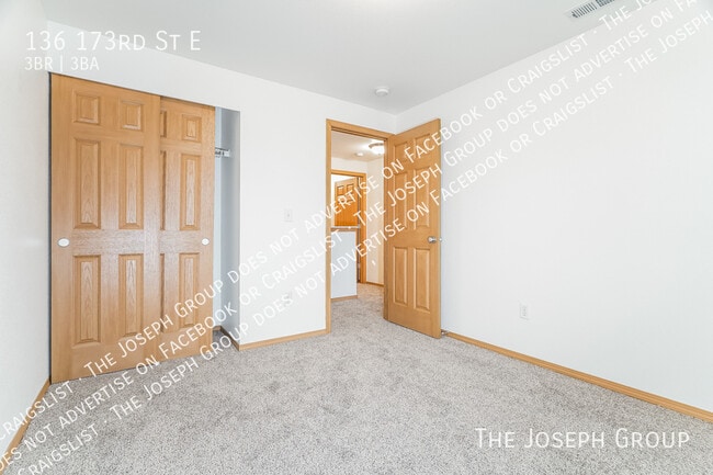 Building Photo - 136 173rd St E