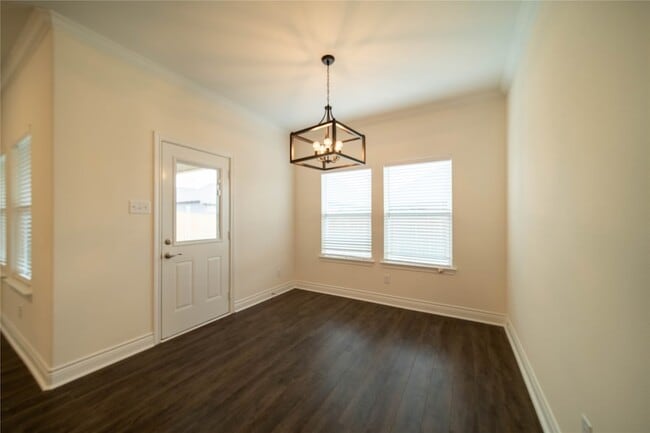 Building Photo - 8511 Christie Ln