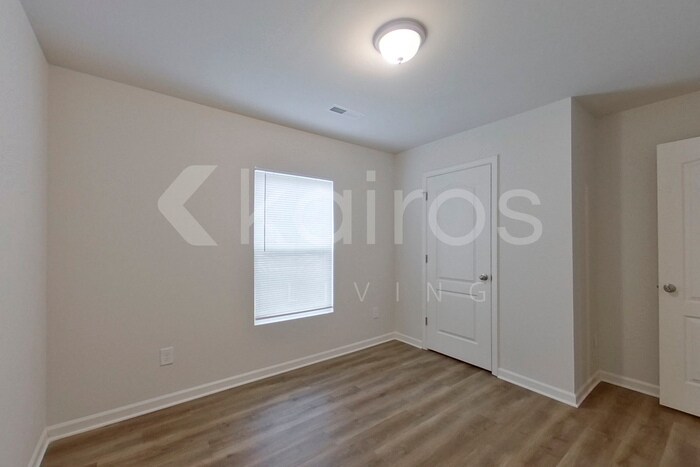 Building Photo - 2481 Whirlwind Ln