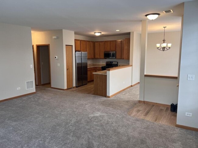 Building Photo - 5111 Freeport Ct