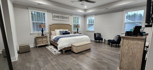 Building Photo - Serene Lowcountry Pondside Home!