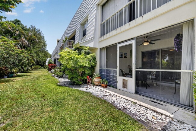 Building Photo - 1251 Sugar Sands Blvd