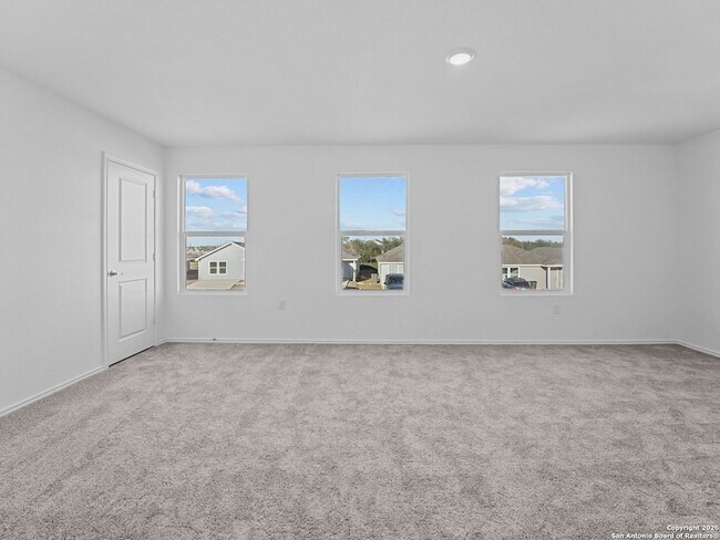 Building Photo - 910 Stricker Path