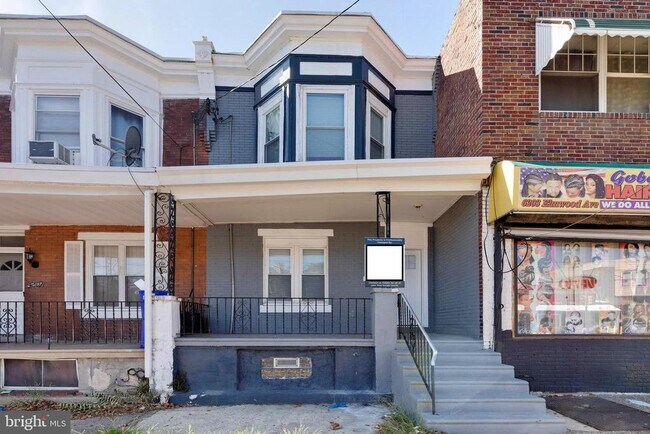 Building Photo - 6205 Elmwood Ave