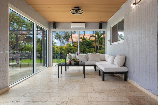 Building Photo - 9725 NW 28th Terrace