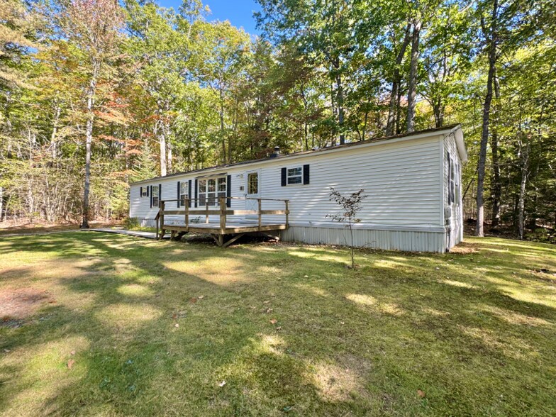 Building Photo - 24 Oakwood Ln