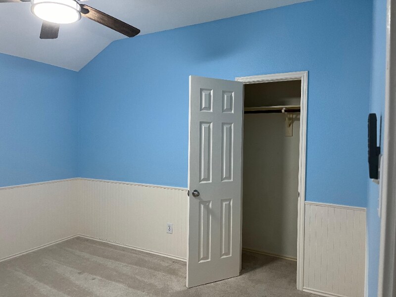 Building Photo - 615 Denali Dr
