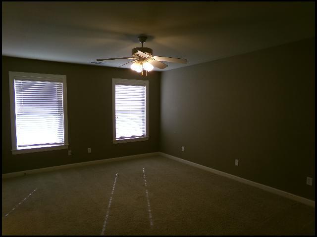 Building Photo - 7 Epernay Cir