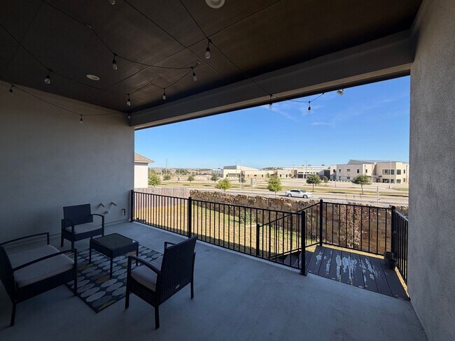 Building Photo - 1832 Indian Apple Wy