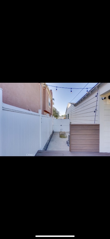 Building Photo - 628 Quincy Ave