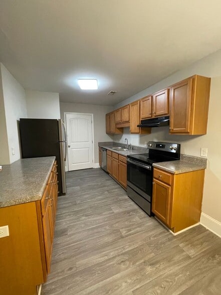 Building Photo - Woodland Ridge