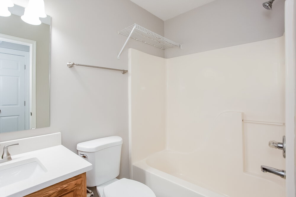 Building Photo - 5620 Willowridge Ct