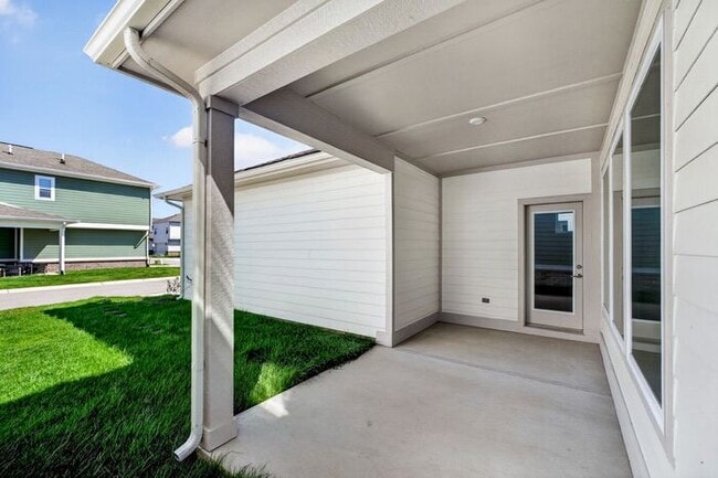 Building Photo - Brand-New Westfield Home Near Grand Park