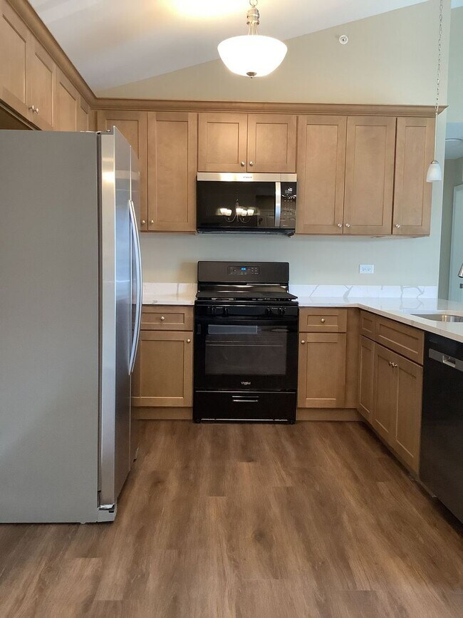 Building Photo - Douglas Fir-2Br/2Ba Rental Home-Second Floor