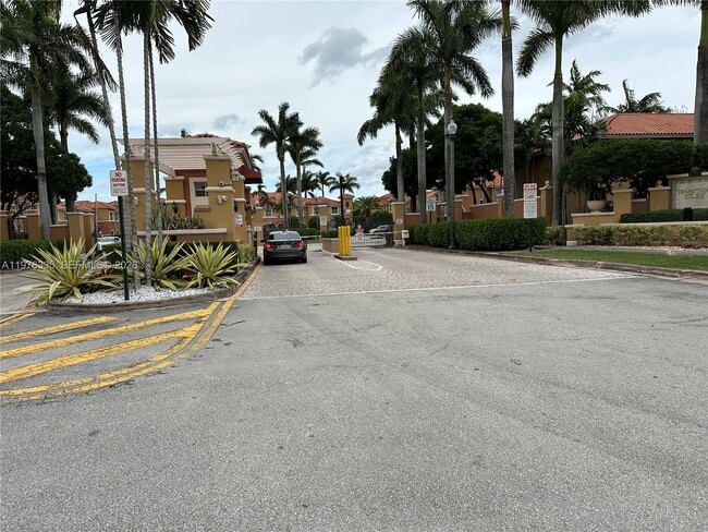 Building Photo - 745 SW 107th Ave