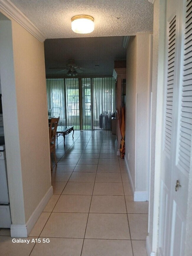 Primary Photo - 6021 NW 61st Ave