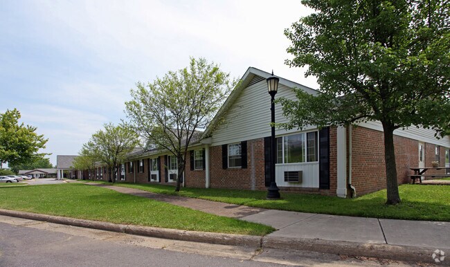 Building Photo - Geauga Metropolitan Housing Authority