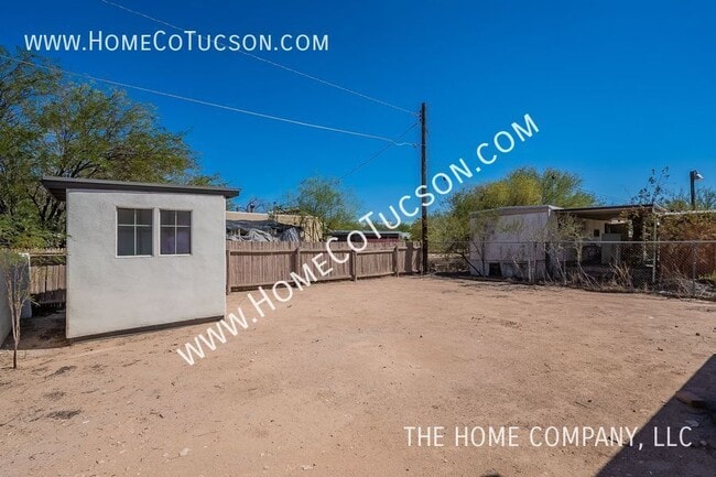 Building Photo - 2628 N Fontana Ave