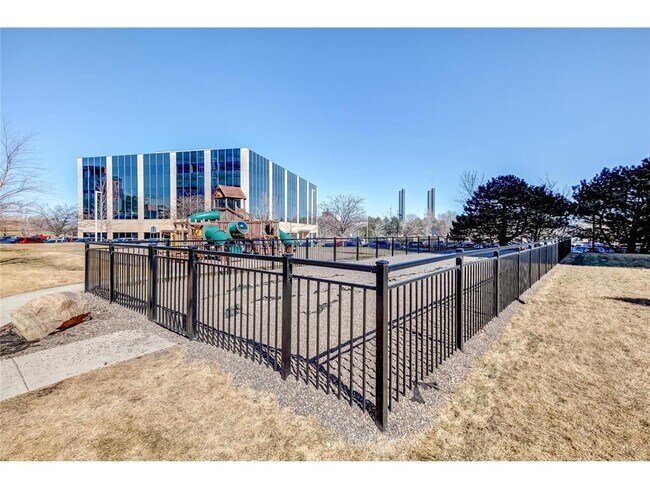Building Photo - 1120 S 2nd St