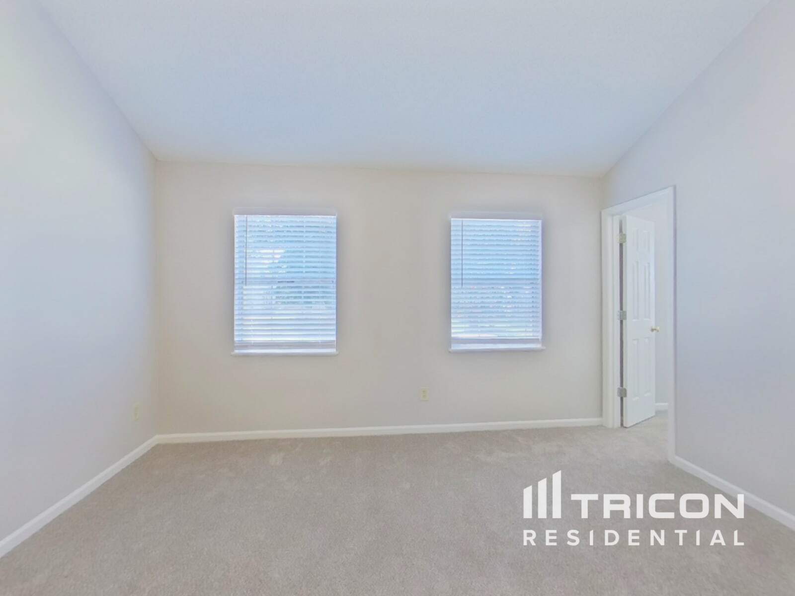 Building Photo - 210 Glen Rose Cir