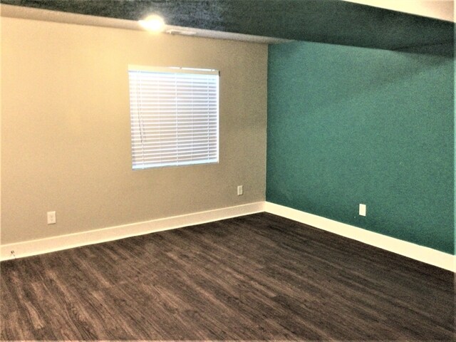 Building Photo - 3167 S Hunter View Dr