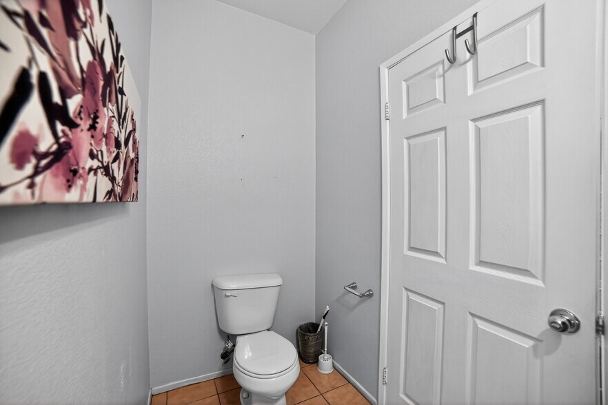 Building Photo - 15017 Northwind Ln