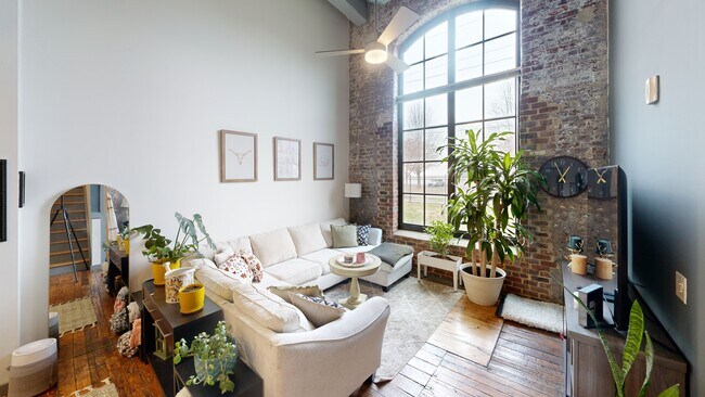 Building Photo - The Lofts at Hawthorne Mill